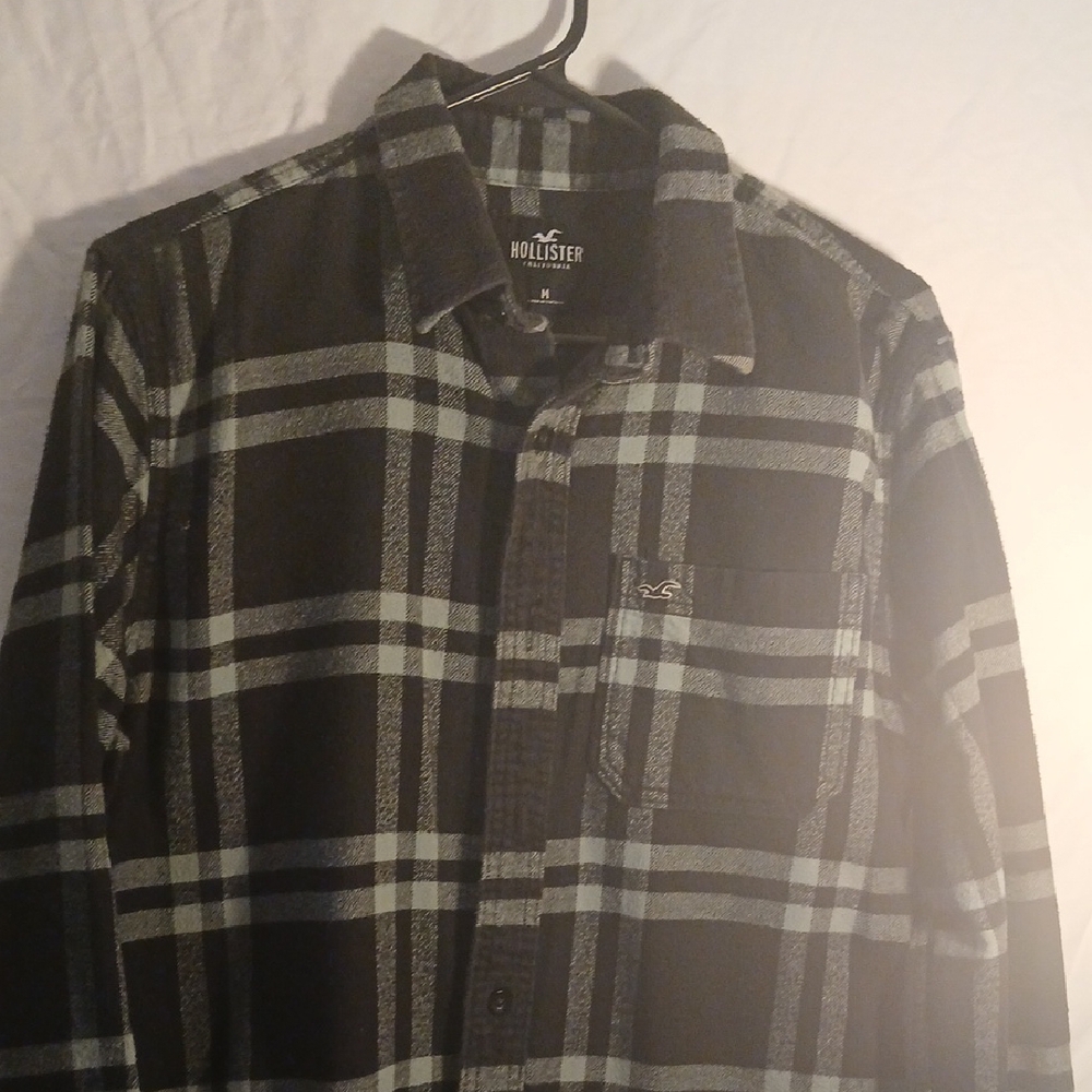 Hollister Black and Gray Plaid Shirt